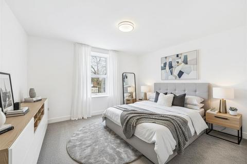3 bedroom apartment to rent, Station Street, Swinton