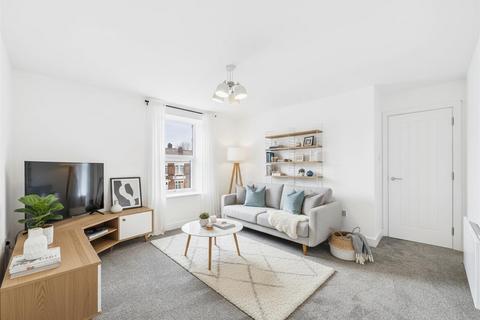 3 bedroom apartment to rent, Station Street, Swinton