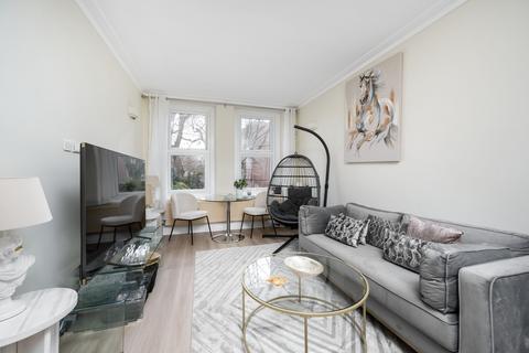 2 bedroom apartment for sale, Circus Lodge, Circus Road, St John's Wood, London, NW8