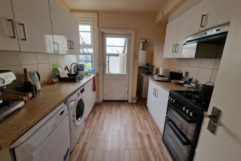3 bedroom end of terrace house for sale, King Edward Road, Maidstone ME15