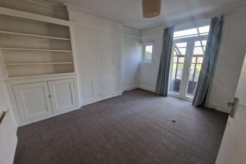 3 bedroom end of terrace house for sale, King Edward Road, Maidstone ME15