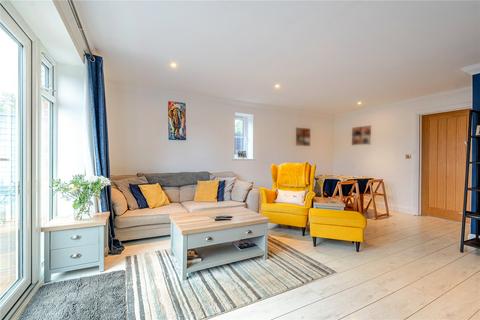 2 bedroom detached house for sale, Chadwick Street, High Wycombe, Buckinghamshire