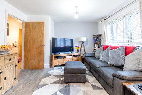 undefined, Francis Close, Thatcham, RG18