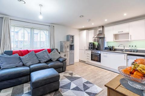 2 bedroom apartment for sale, Francis Close, Thatcham, RG18