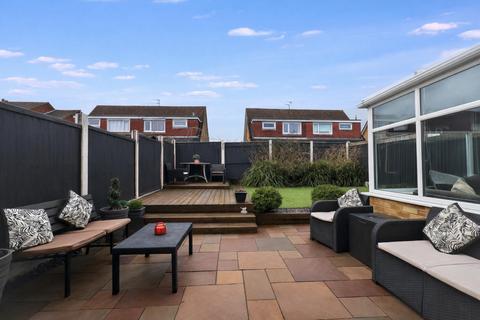 3 bedroom semi-detached house for sale, Selwyn Drive, Bishopsgarth, Stockton-On-Tees, TS19 8XF
