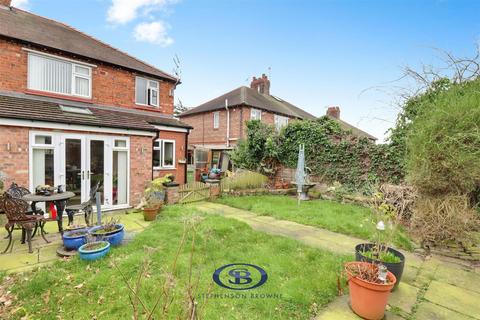 3 bedroom semi-detached house for sale, Crewe Road, Haslington, Crewe