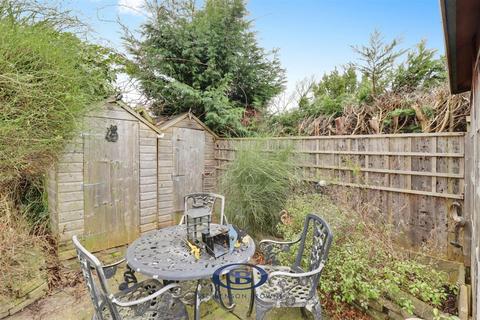 3 bedroom semi-detached house for sale, Crewe Road, Haslington, Crewe