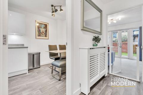 3 bedroom terraced house for sale, Waterfield Close, Peterborough, PE3