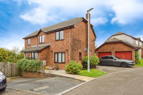 4 bedroom detached house for sale, Roseland Gardens, Bodmin, Cornwall, PL31
