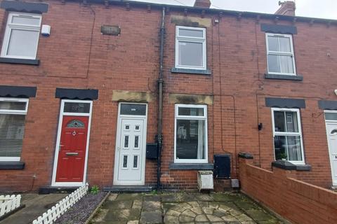 2 bedroom house to rent, Sheffield Road, Birdwell