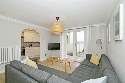2 bedroom flat for sale, High Street, FALMOUTH, Cornwall, TR11