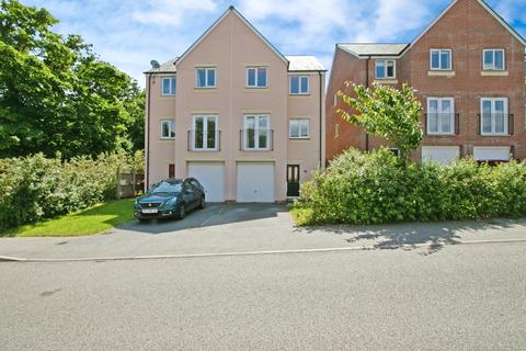 undefined, Rosva Morgowr, Falmouth, Cornwall, TR11