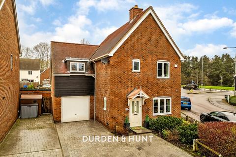 undefined, Elm Gardens, Brentwood, CM15