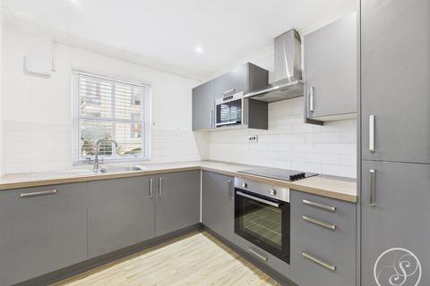 2 bedroom flat to rent, Chippendale House, Navigation Walk, Leeds