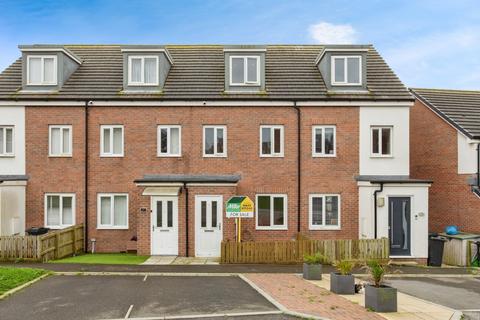 3 bedroom terraced house for sale, Stret Avalennek, Lane, Newquay, Cornwall, TR8