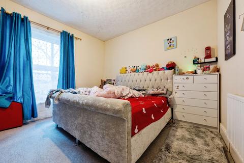 5 bedroom end of terrace house for sale, Cheltenham Place, Newquay, Cornwall, TR7