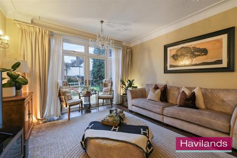 5 bedroom detached house for sale, Bourne Hill, London