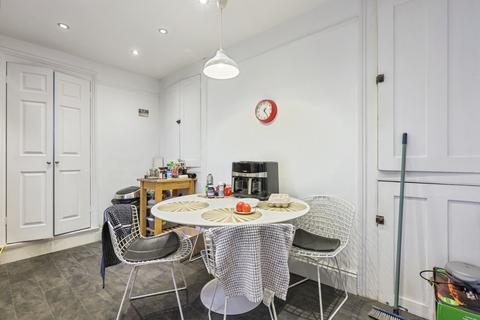 2 bedroom flat for sale, Alexandra Road, Mutley, Plymouth, Devon, PL4