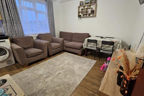 undefined, Kenton Road, Harrow HA3