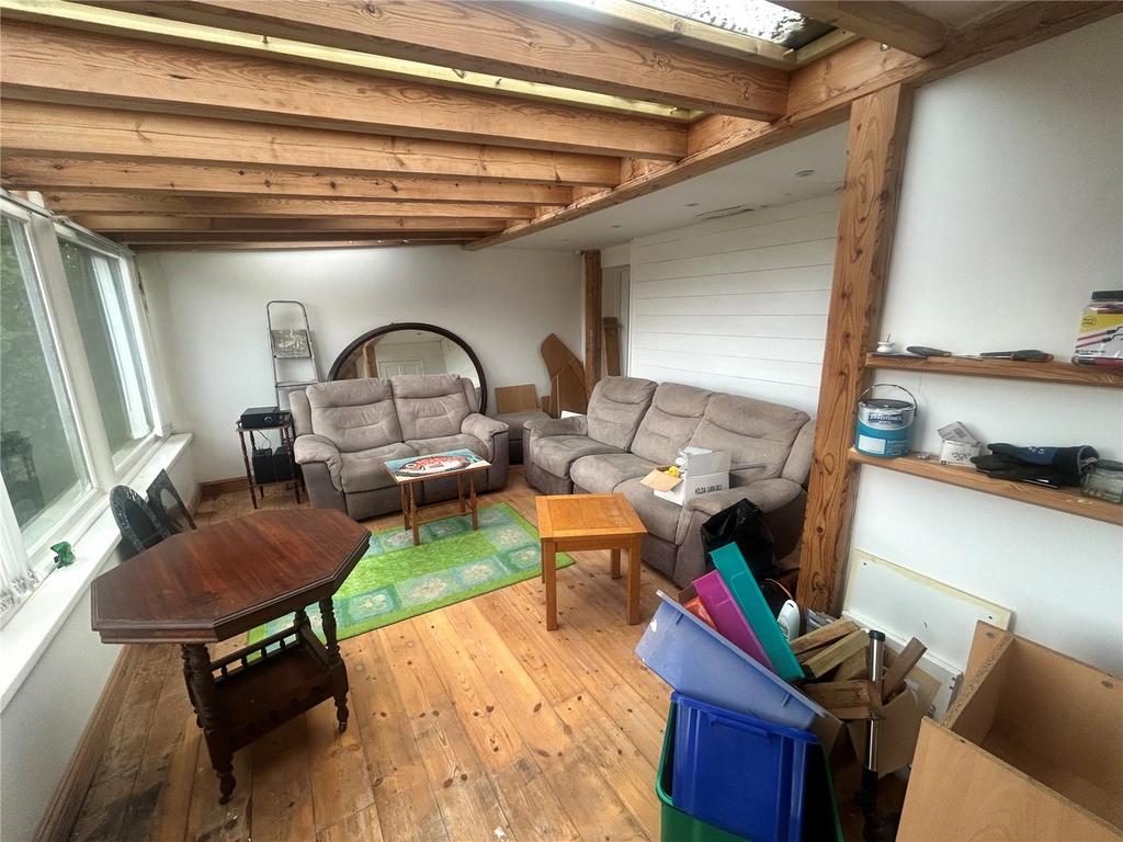 Flat Living Space