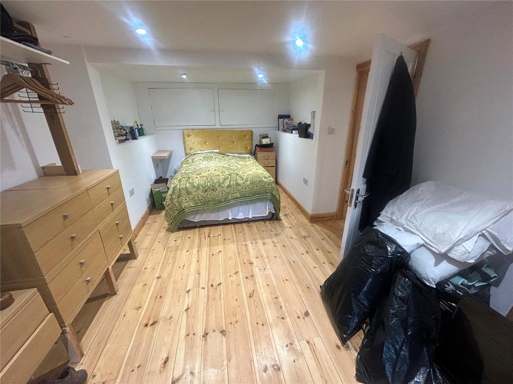 Flat Bedroom