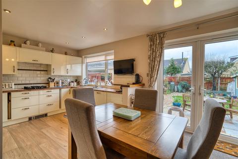 undefined, Shreen Way, Gillingham