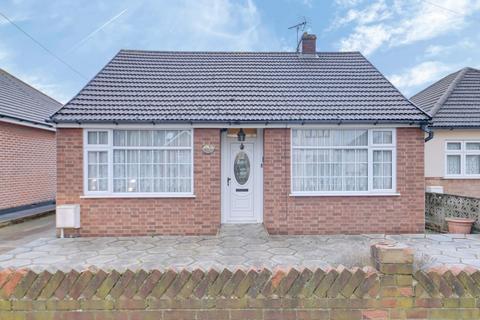 3 bedroom detached bungalow for sale, Parsonage Road, Rainham RM13
