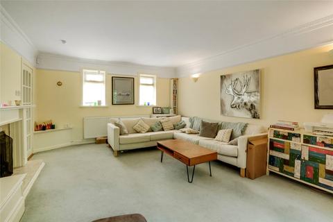 undefined, Tambowie, Milngavie, Glasgow, East Dunbartonshire, G62