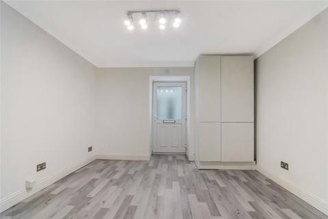 2 bedroom flat for sale, Windsor Place, Main Street, Bridge of Weir, PA11
