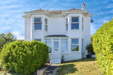 Cliff Street, Mevagissey, St. Austell, Cornwall, PL26
