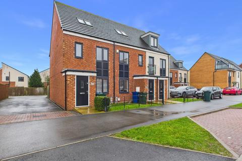 Roseden Way, Newcastle Upon Tyne, NE13