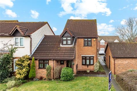 undefined, St. Leonards Way, Hornchurch, RM11