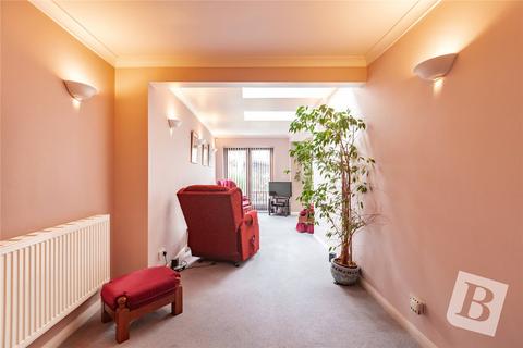 undefined, St. Leonards Way, Hornchurch, RM11