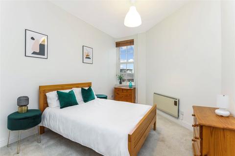 2 bedroom flat for sale, St. Andrews Square, Glasgow Green, Glasgow City, G1
