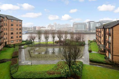 3 bedroom flat for sale, Riverview Place, Glasgow, Glasgow City, G5
