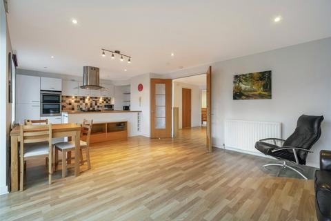 2 bedroom flat for sale, Dunlop Street, Glasgow, Lanarkshire, G1