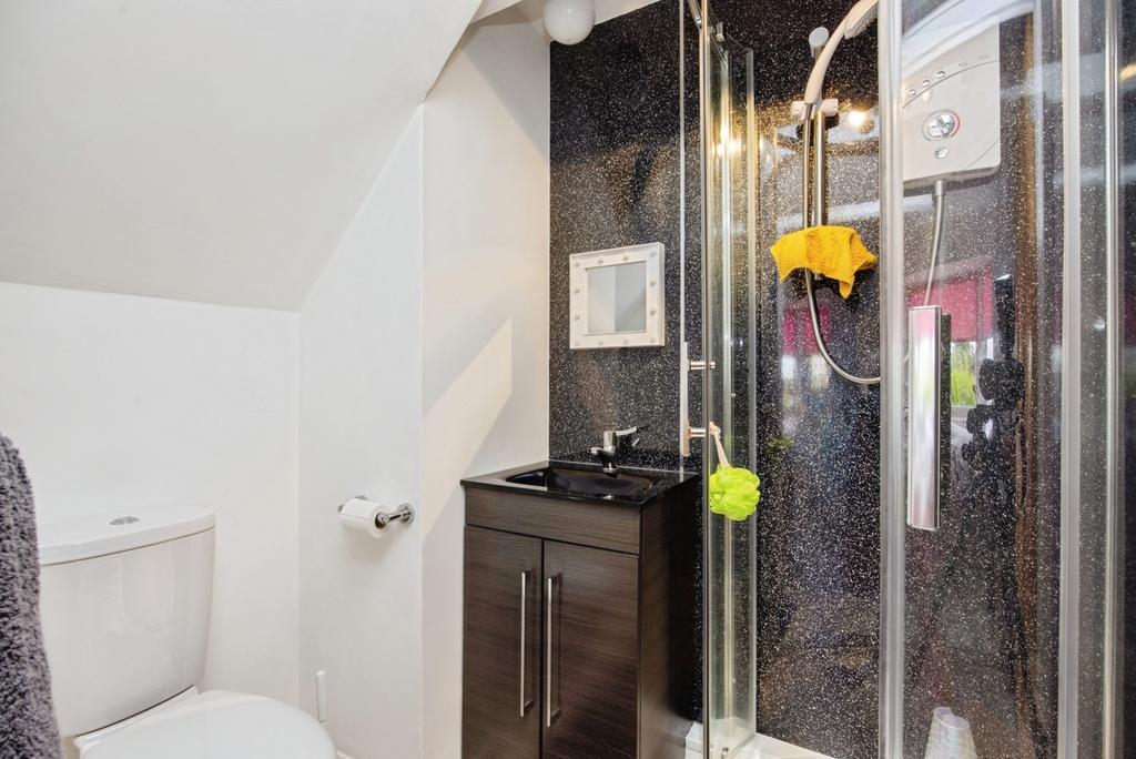 Master Ensuite