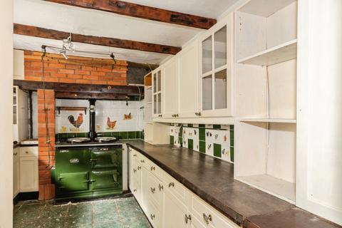 2 bedroom end of terrace house for sale, King Street, Torpoint, Cornwall, PL11