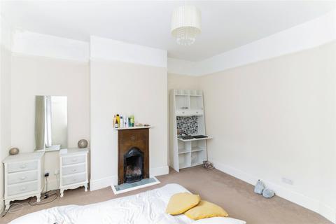 2 bedroom flat for sale, Princes Road East, Torquay, Devon, TQ1