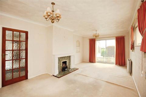 2 bedroom bungalow for sale, Brunel Avenue, Torquay, Devon, TQ2