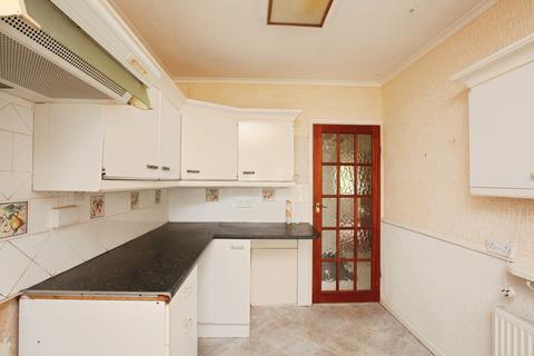 2 bedroom bungalow for sale, Brunel Avenue, Torquay, Devon, TQ2