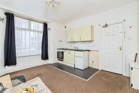 3 bedroom terraced house for sale, Warren Road, Torquay, Devon, TQ2