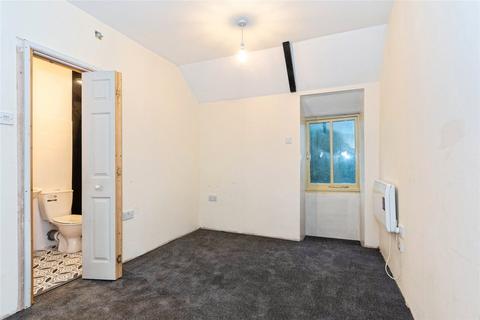 undefined, Tregony, Truro, Cornwall, TR2