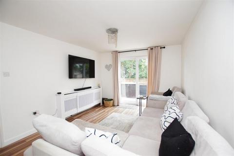 undefined, Swindon SN2
