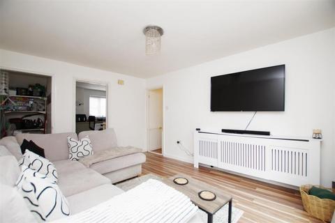 undefined, Swindon SN2