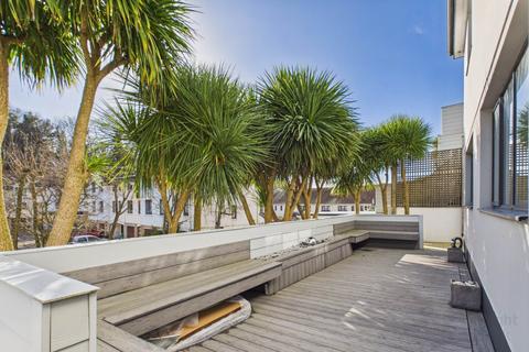 3 bedroom detached house for sale, Netherfield