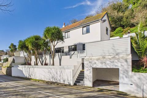 3 bedroom detached house for sale, Netherfield