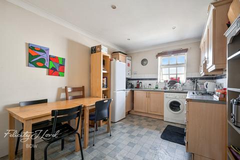 2 bedroom apartment for sale, St Pauls Way, London