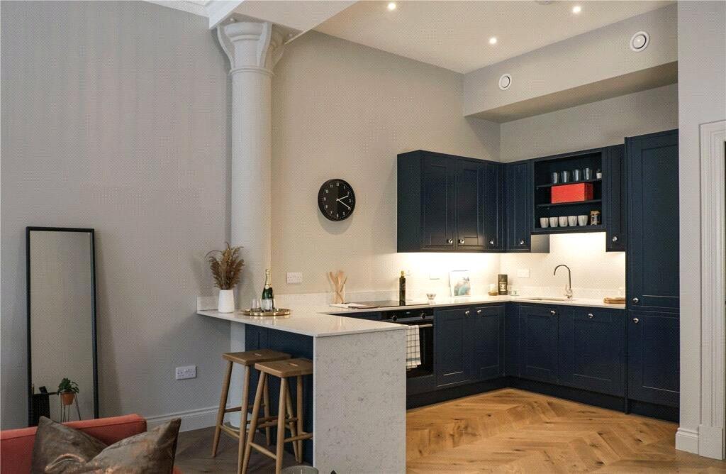 Lounge-Kitchen