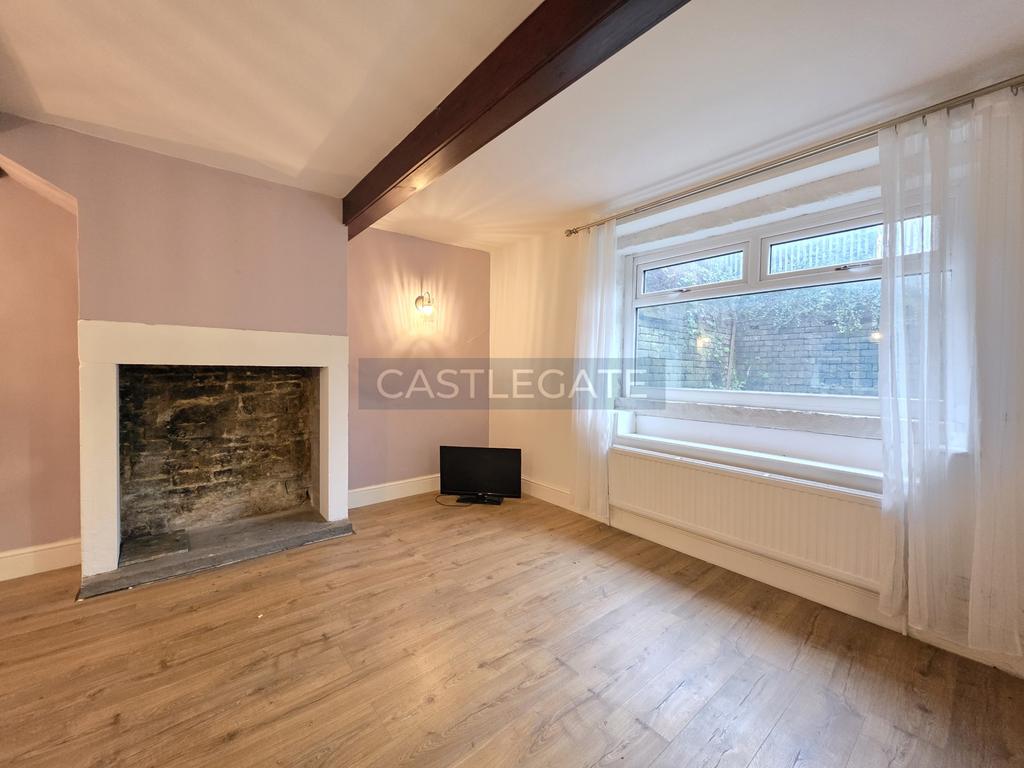 8 Spindale Street Halifax (16)